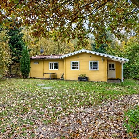 3 Bedroom Cozy Home In Børkop Eksteriør bilde