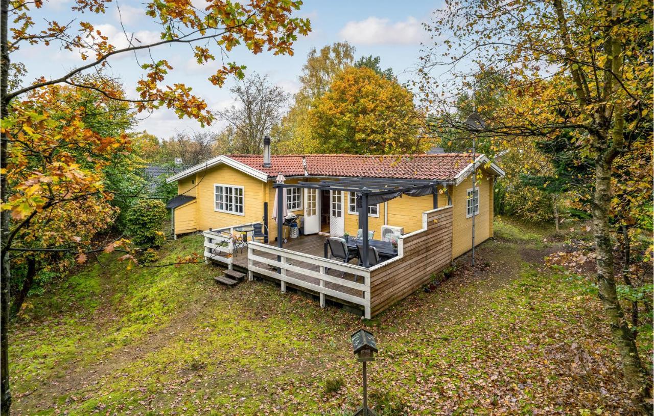 3 Bedroom Cozy Home In Børkop Eksteriør bilde